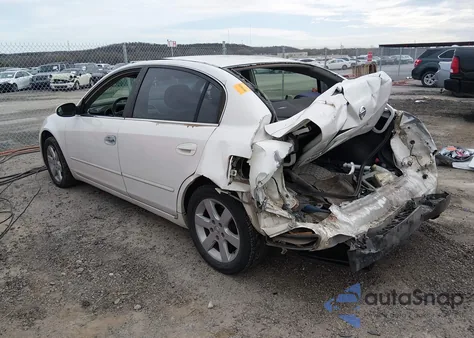 2003 Nissan Altima 2.5 S z USA, uszkodzony, nr VIN 1N4AL11D83C142656